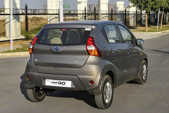 Private Air Conditioned Small Car for 5 Hours Sight Seeing.