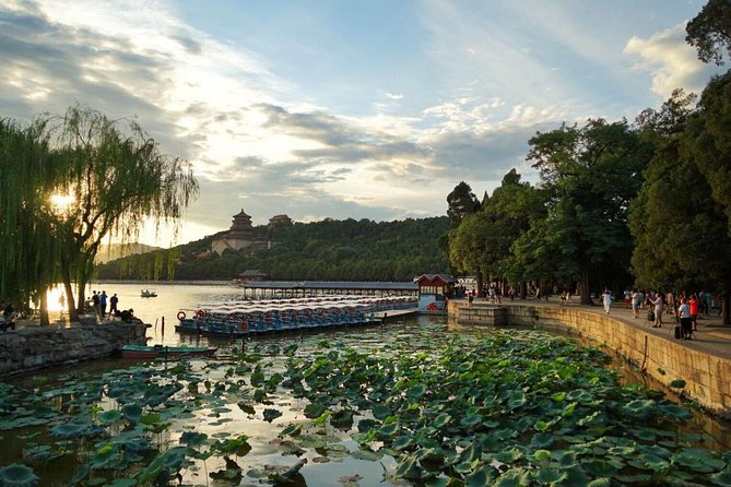 Private Day Tour of Beijing Lama Temple,Jingshan Park and Summer Palace - Good To Know