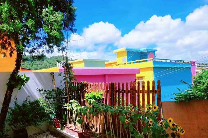 Private Day Tour to Shibansha Islet and Rainbow Village From Guangzhou - Good To Know
