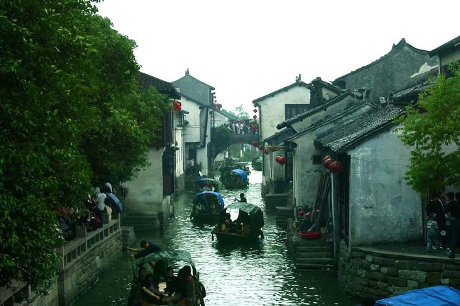 Private Luzhi Water Town Tour From Shanghai With Chinese Lunch - Good To Know