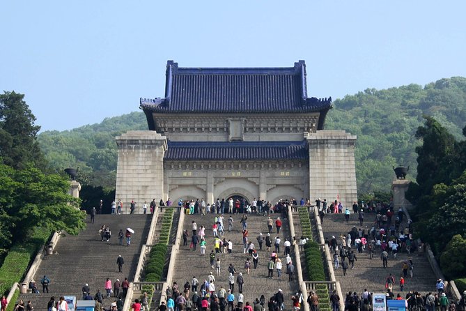 Private Nanjing Day Tour to Sun Yat-Sens Mausoleum, Ming Xiaoling Tomb and Confucius Temple - Good To Know