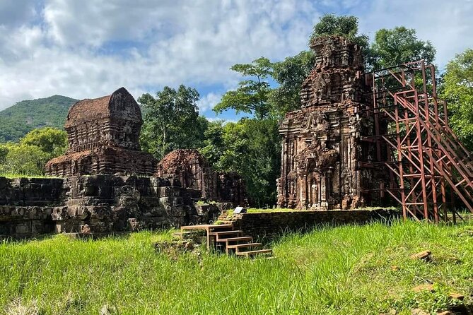 Private Roundtrip Transfer to My Son Sanctuary - Unessco Site & Marble Mountain - Good To Know