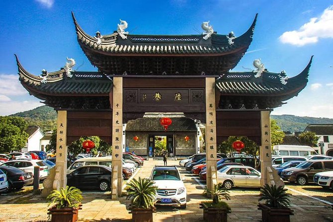 Private Suzhou Hiking Tour With Luxiang Ancient Village by Taihu Lake - Good To Know