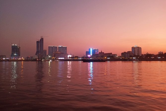 Private Tour to Udong Hill & Sunset Cruise on Mekong River - Tour Highlights