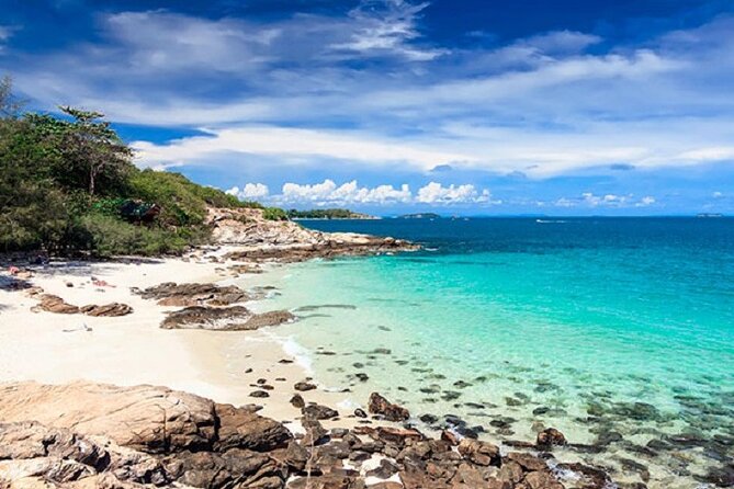 Private Transfer From Rayong to Bangkok Airport