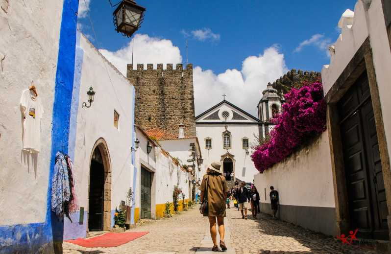 Private Transfer Lisboa-Porto and Vice-Versa With 2 Stops