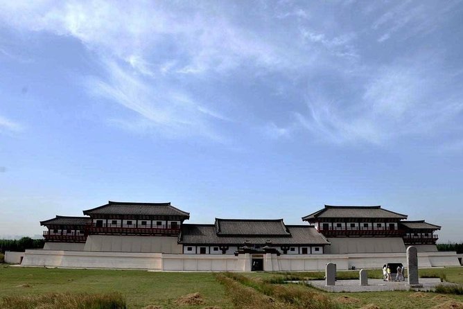 Private Xian Day Tour Including Hanyangling Museum And Small Wild Goose Pagoda - Tour Highlights