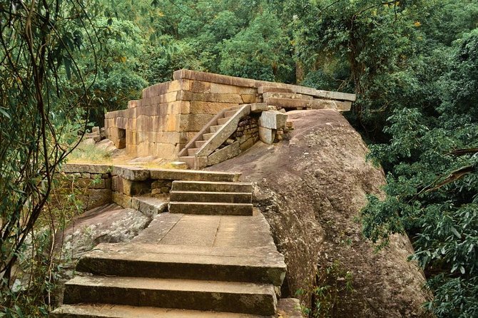 Ritigala, Kala Wewa, and Namal Uyana From Dambulla - Good To Know