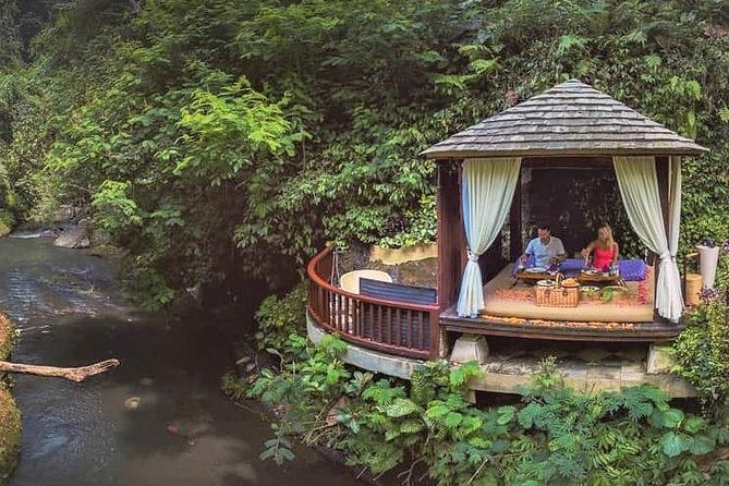 Romantic Riverside Picnic Lunch Experience at Hanging Gardens of Bali - Good To Know