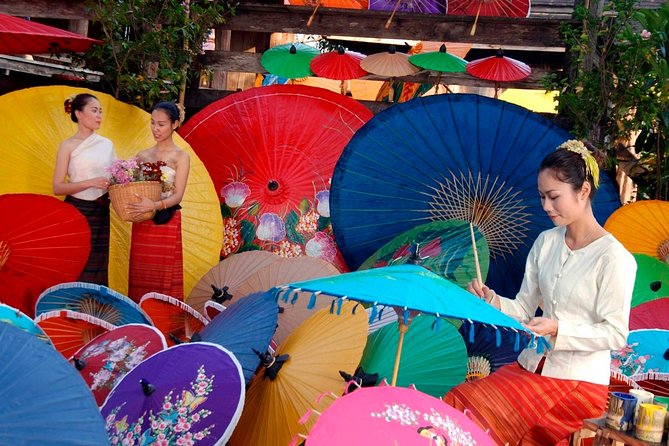 San Kamphaeng Hot Springs and Thai Handicraft Tour From Chiang Mai - Good To Know