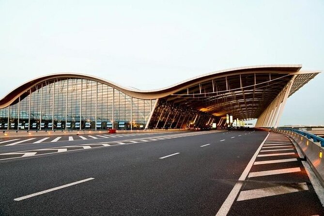 Shanghai Pudong Airport (PVG) To Shanghai City Private Transfer