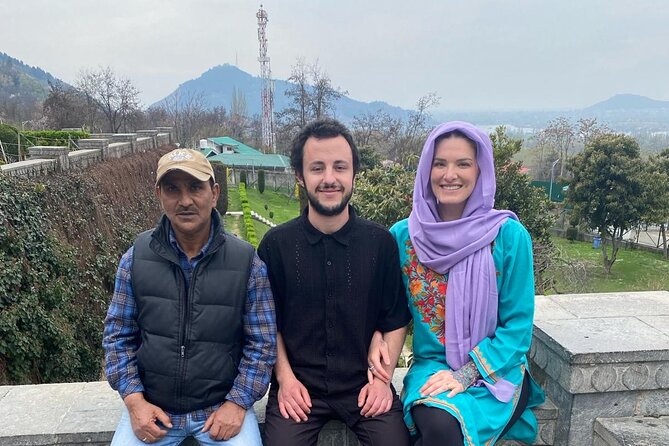 Srinagar- Transfers+Hotel+Sightseeing - Good To Know
