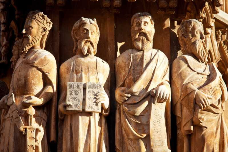 Tarragona: First Discovery Walk and Reading Walking Tour - Activity Overview
