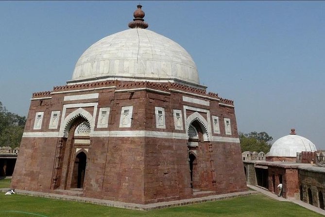 The Cruel Tughlaq Dynasty - a Private Historical Walk With Lunch - Good To Know