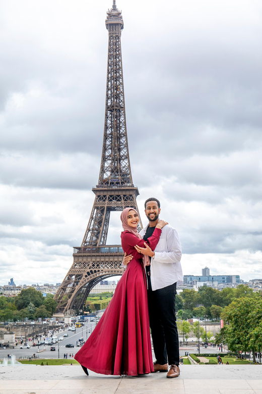 Unforgettable Photo Session Around Eiffel Tower - Itinerary Highlights