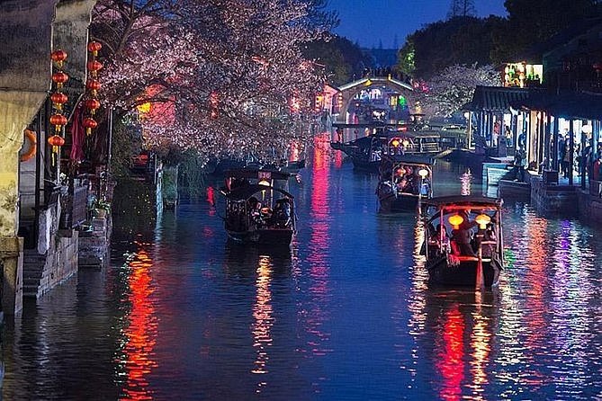 Xitang Water Town Private Night Tour From Hangzhou With Dinner - Good To Know
