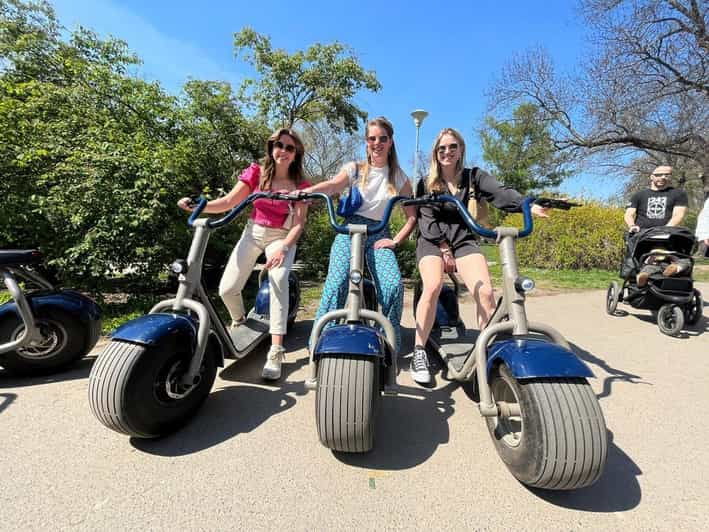 2-H Fabulous Berlin Historical Guided Fat Tire Tour