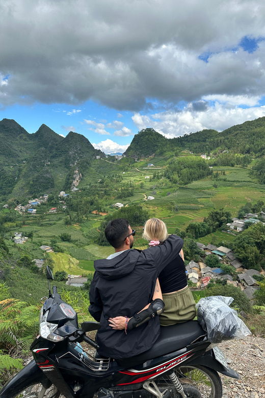 4D3N Ha Giang Loop Motorbike Tour – Camping on The Mountain