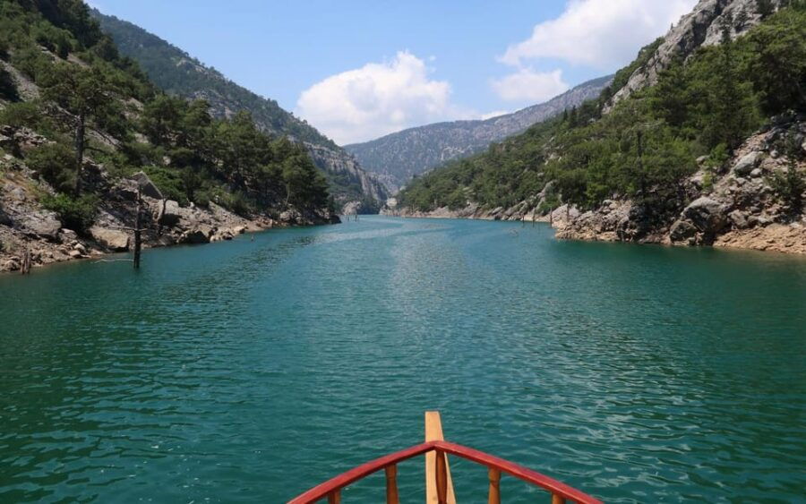 Alanya Green Canyon Boat Tour With Lunch and Swimming Breaks