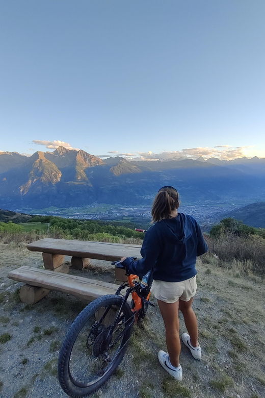 Aosta: E-Bike Full Suspension Day Rental