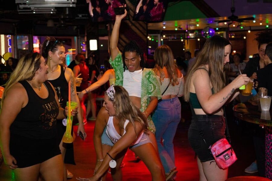Austin 6th Street Bar Crawl | The Epic Group