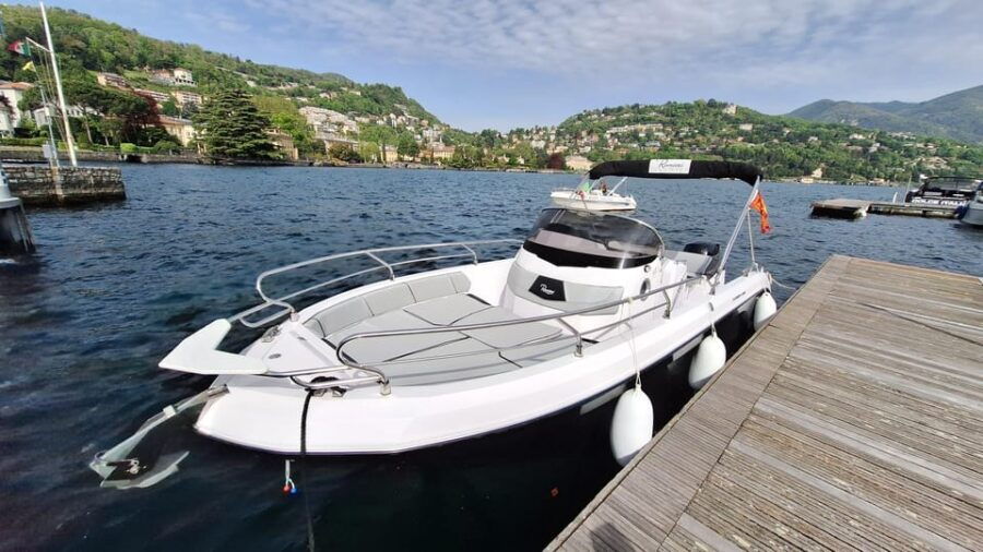 Blue Lake – 4 H Boat Tour: Balbianello Island Bellagio