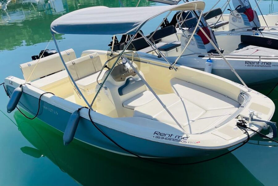 Boat Invictus FX190