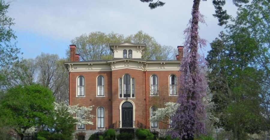 Bowling Green: Riverview at Hobson Grove Historic House
