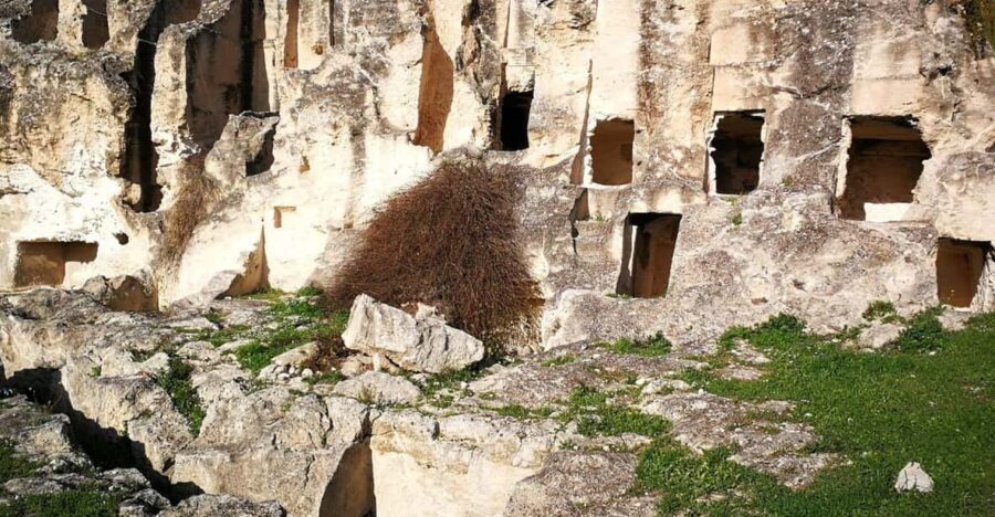 Cagliari Tour: Tuvixeddu Necropolis Archaeological Park