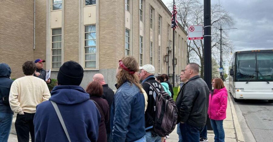 Chicago: The Devil In The White City Bus Tour - Tour Overview