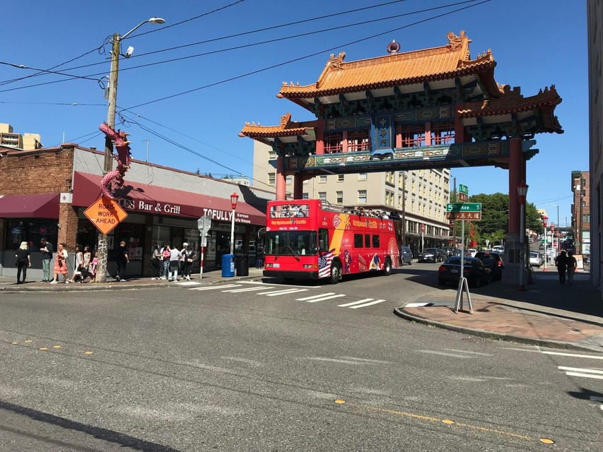 CitySightseeing Seattle HOHO Bus Tour & Sky View Observatory