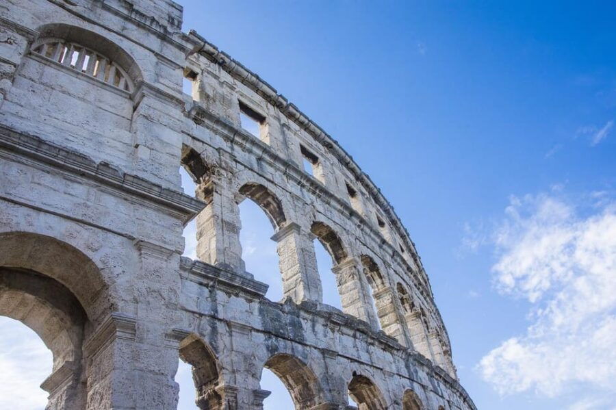 Colosseum, Palatine and Forum Tour With Virtual Guide - Tour Overview