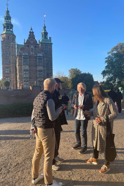 Copenhagen: Kings Garden Outdoor Escape Room Game