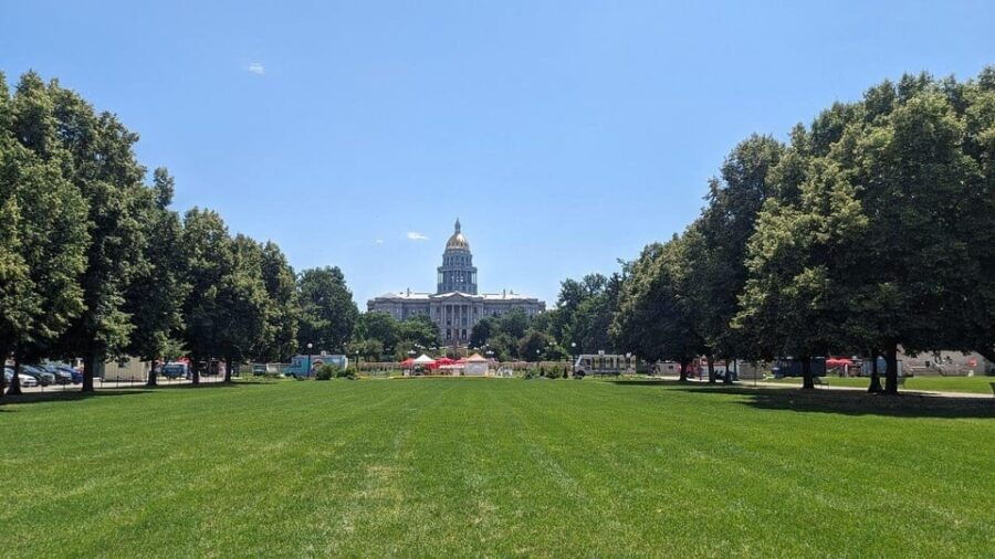 Denver: City Highlights Guided E-Bike Tour