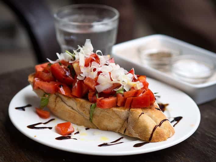 Dining Activity:Eat Like a Roman (Restaurant up 19 People) - Activity Overview