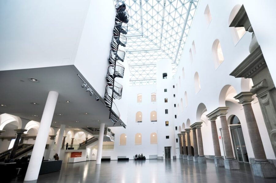 Düsseldorf: 2-Day Art Exhibition and Museum Pass
