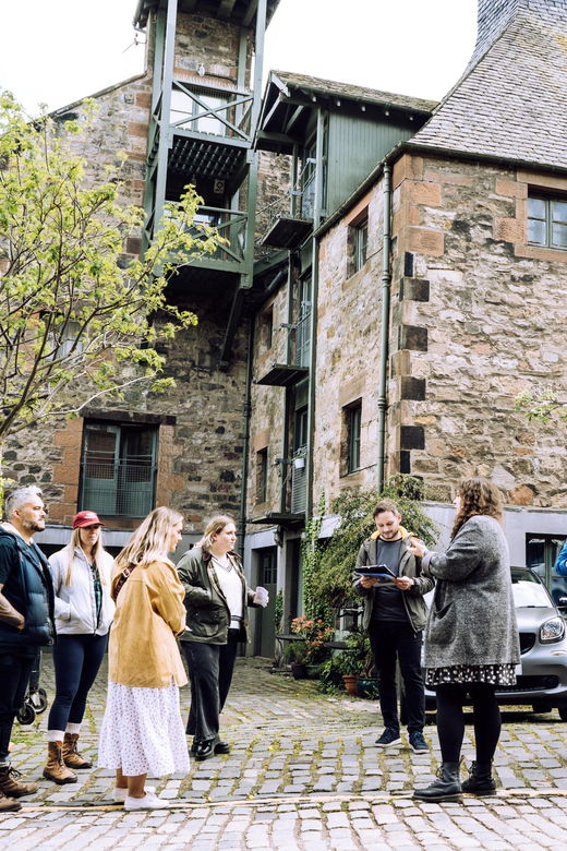 Edinburgh: Brewing & Distilling Heritage Walking Tour - Experience Details
