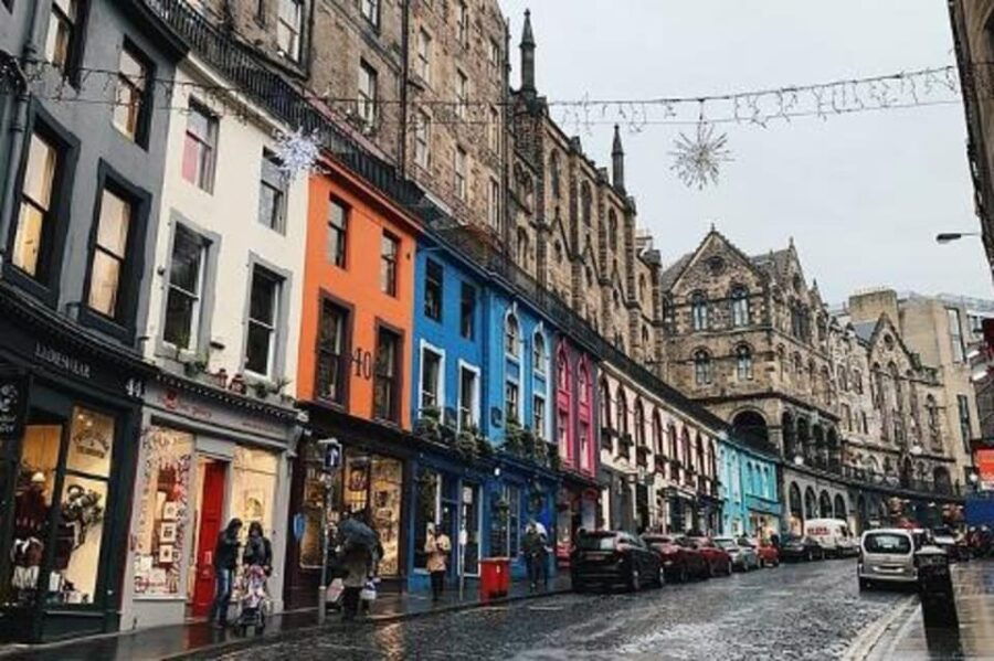 Edinburghs Amazing Harry Potter Walking Tour – Kids Free!