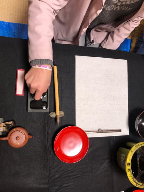 Experience the Art of Japanese Calligraphy at Myoshinji
