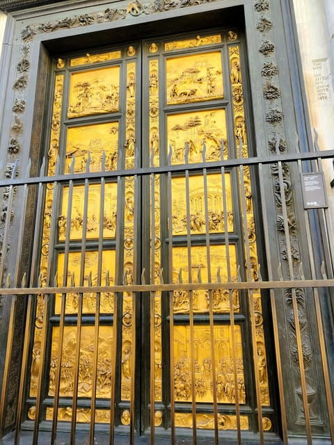Florence: Let Yourself Be Told About Its Wonders on a Walk