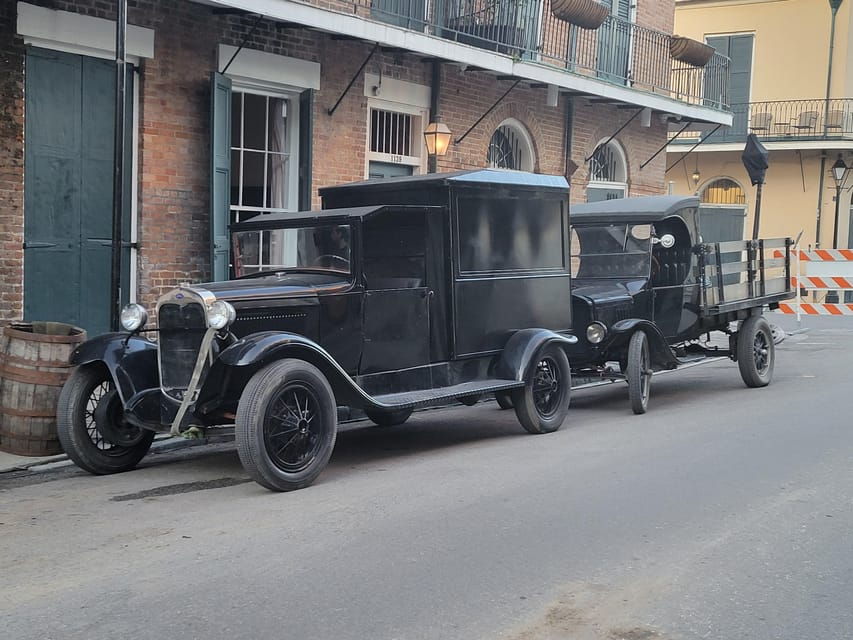 French Quarter: Haunted Hollywood Ghost Tour in New Orleans