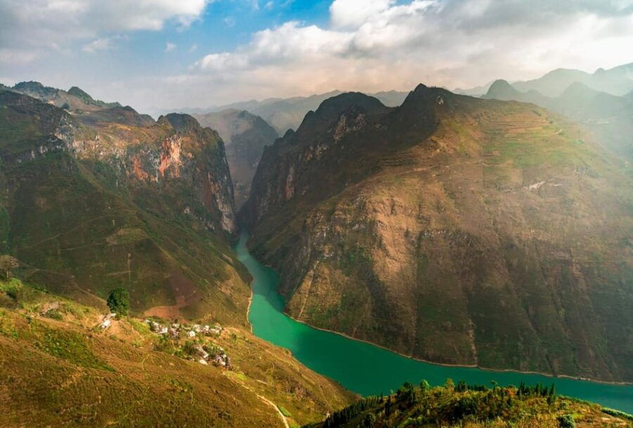 From Ha Noi: Ha Giang Loop Tour 4 Day 3 Nights