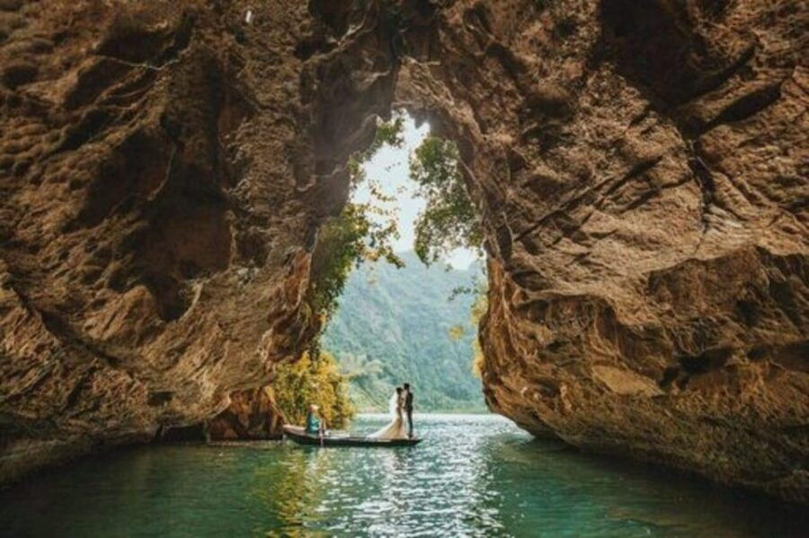 From Ha Noi: Hoa Lu – Tam Coc / Trang An – Mua Cave