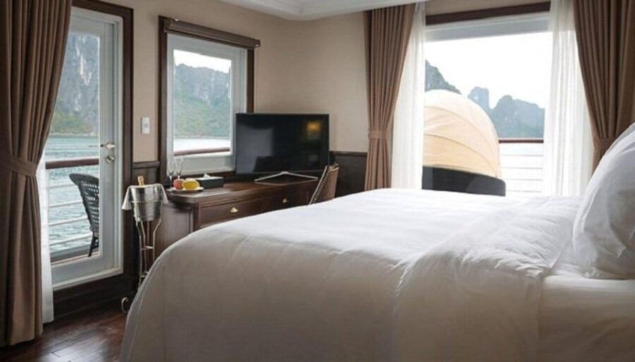 From Hanoi: Ha Long Bay 2D1N Tours With 5stars Luxury Cruise