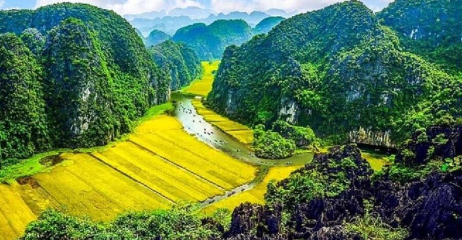 From Hanoi: Ninh Binh, Bai Dinh, Trang An & Mua Caves Trip