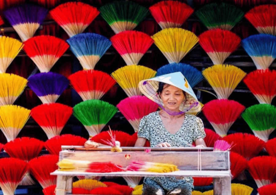From Hanoi: Private Tour Incense Village & Perfume Pagoda - Tour Overview and Pricing
