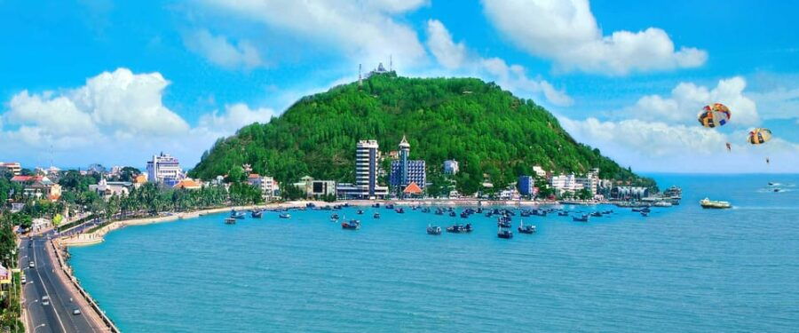 From Ho Chi Minh: Explore Vung Tau Beach & Whale Temple
