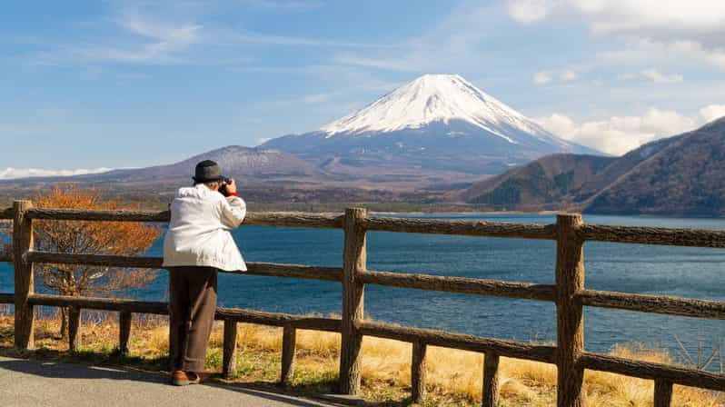 From Tokyo: 1 Day Mount Fuji Private Guided Tour