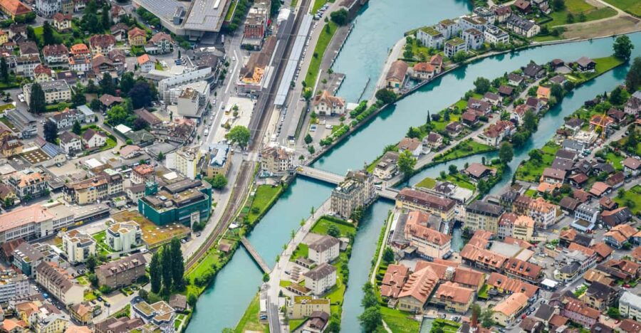 From Zurich: Private Interlaken and Grindelwald Car Tour