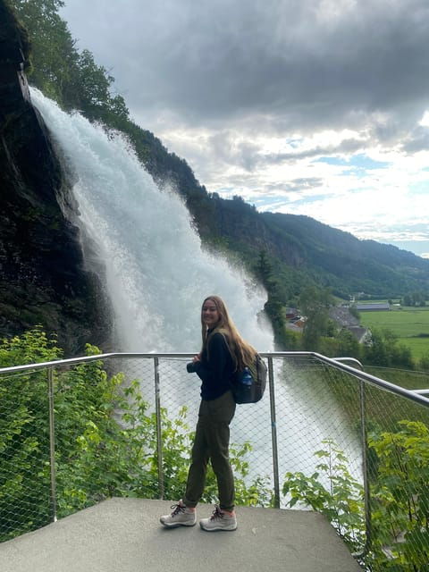 Full Day Hiking Adventure From Bergen to Trolltunga - Itinerary Details